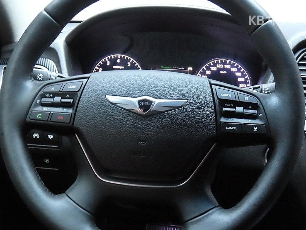 Hyundai GenesisDHG330 Premium - 17