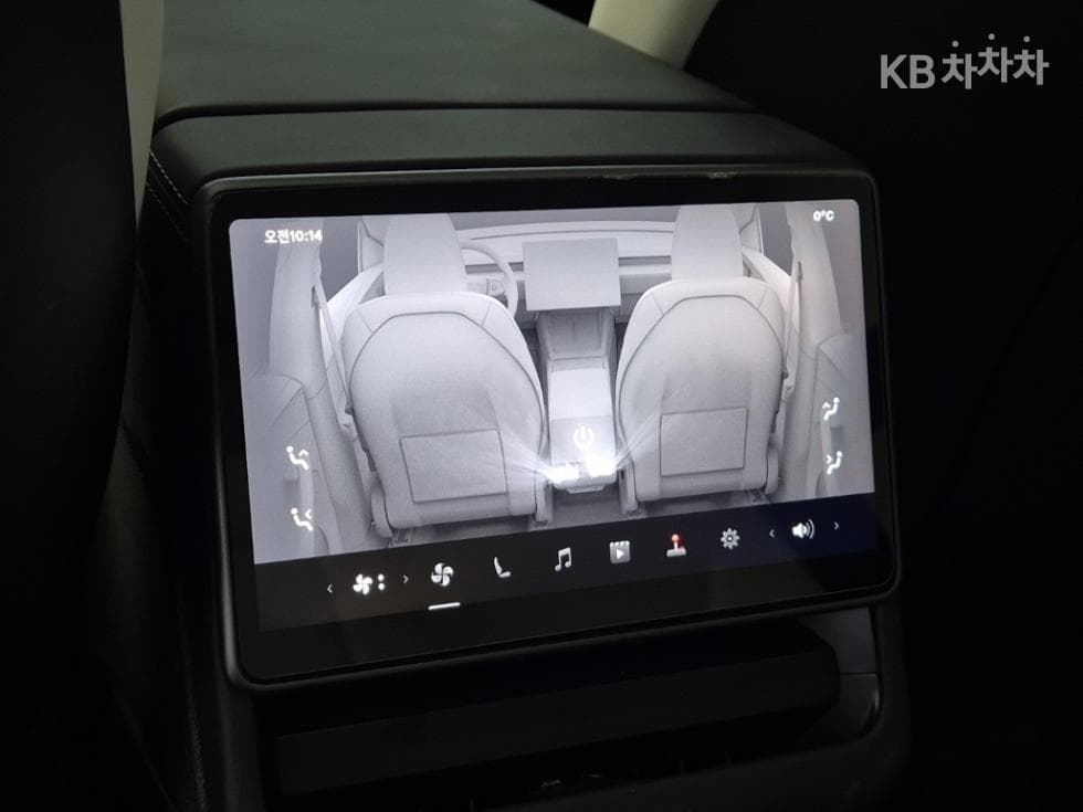 테슬라 Model YLong Range - 19