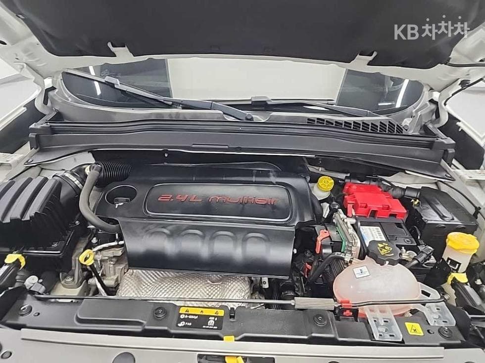 지프 레니게이드2.4 Longitude Standard - 5