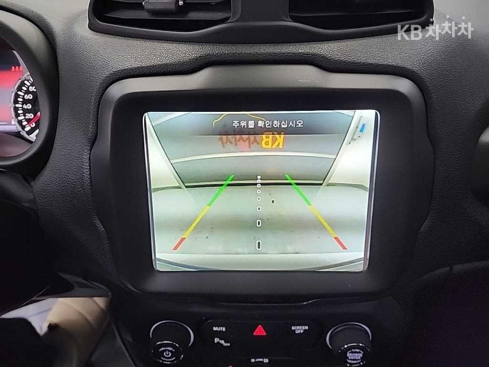 지프 레니게이드2.4 Longitude Standard - 15