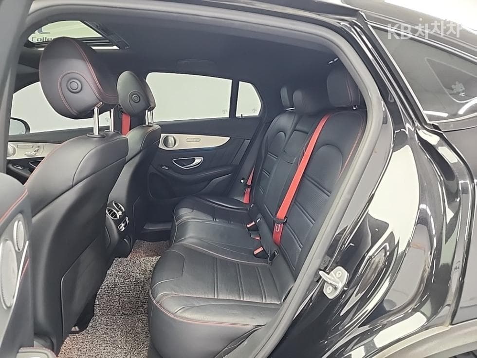 Mercedes-Benz GLC(X253)43 AMG 4Matic COUPE - 12