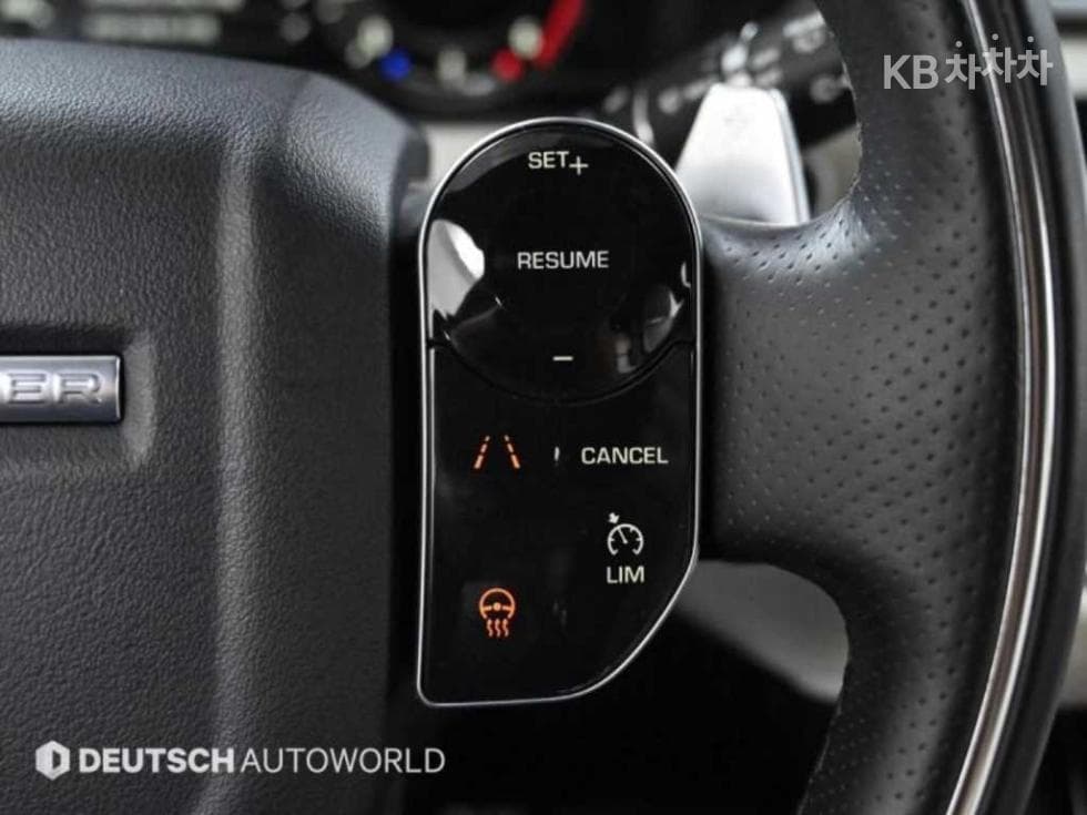 Land Rover Range Rover 벨라3.0 D300 R-Dynamic SE - 17