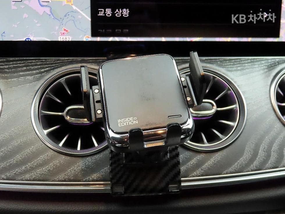 Mercedes-Benz E-Клас (W213)E450 4MATIC Carbriolet Стандартен - 13