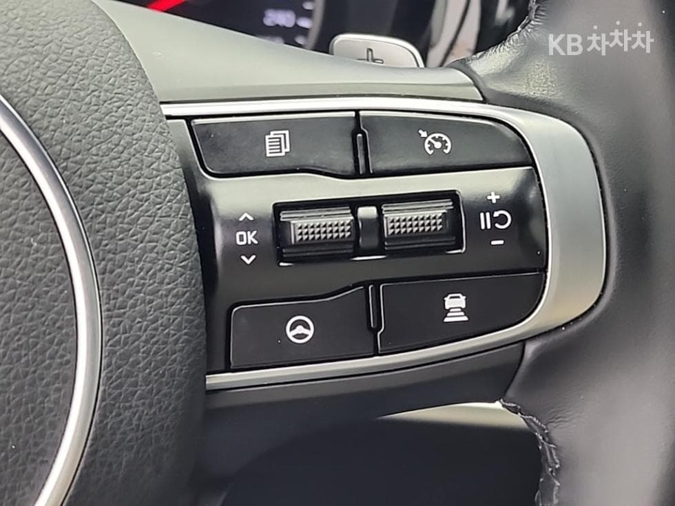 Kia K5 3rd Gen2.0 Gasoline Prestige - 18