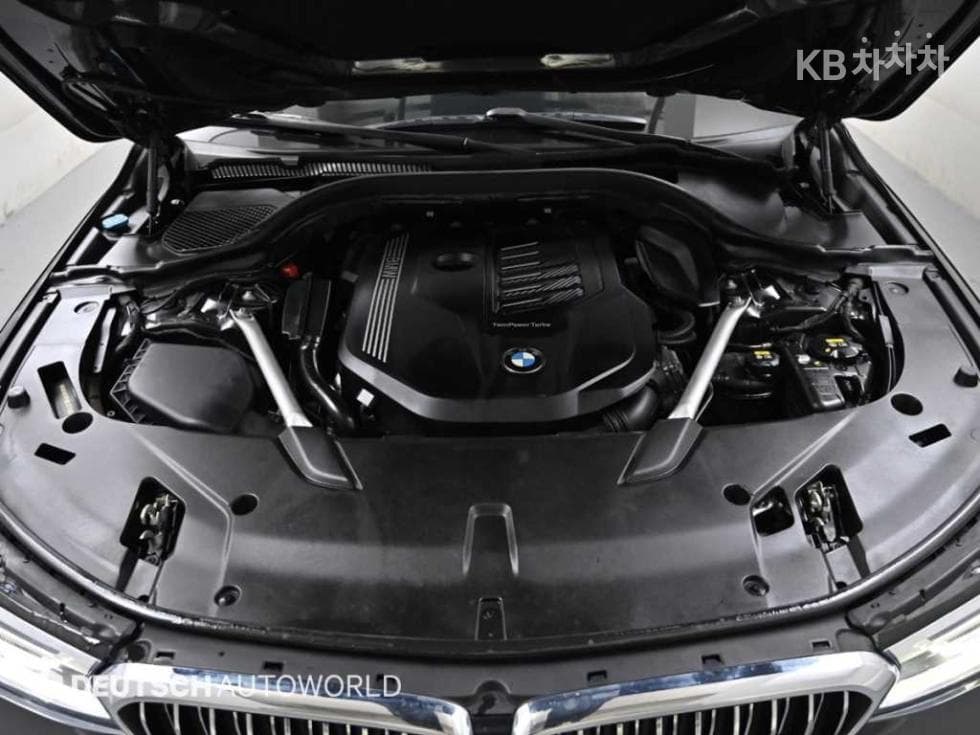 BMW Gran Turismo6 Series GT 630i xDrive Luxury Line - 6