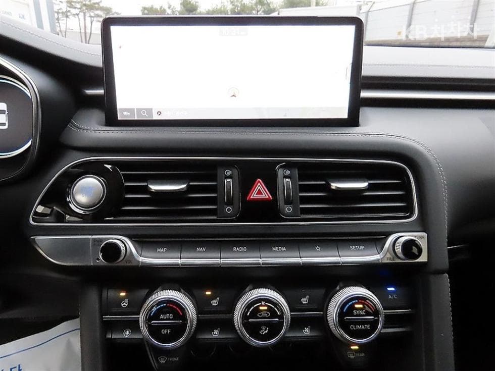 Genesis The New (facelift) G702.0T 4WD Standard - 13