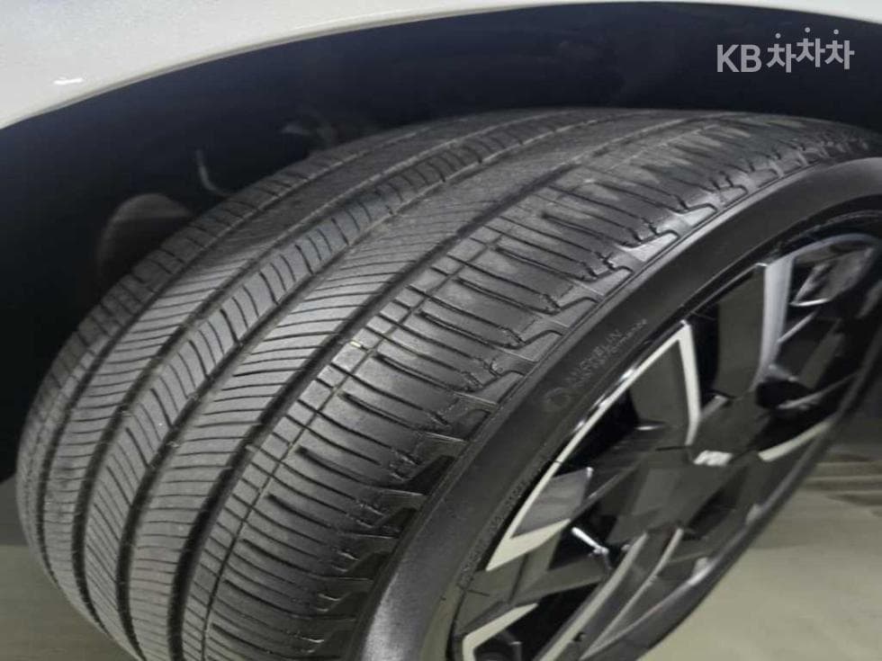Киа The New (фейслифт) K82.5L бензин Noblesse - 16