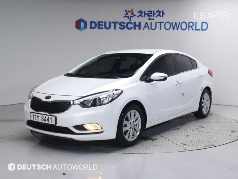 Kia K3 Luxury - Image 1