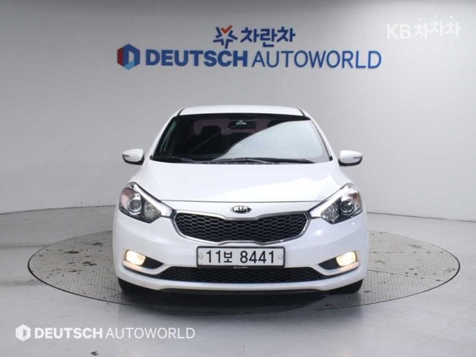 Kia K3Luxury - 3