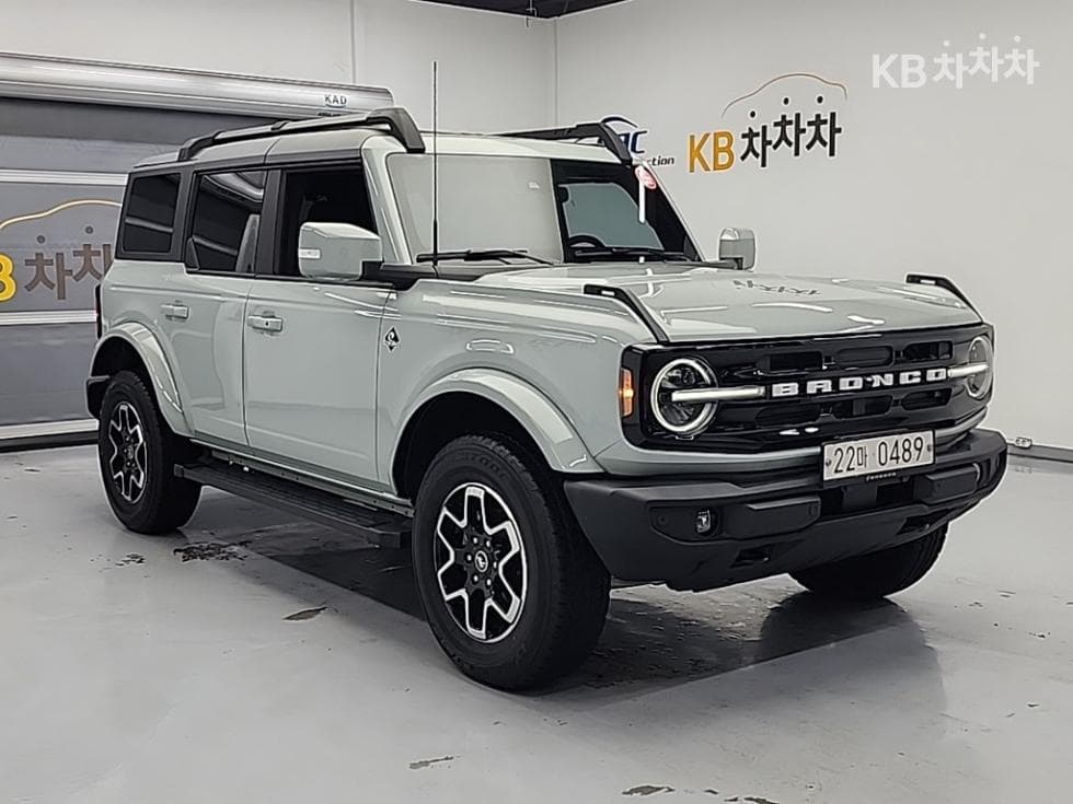 Форд 브롱코(U725)2.7 4 Door Outer Banks Стандартен - 4