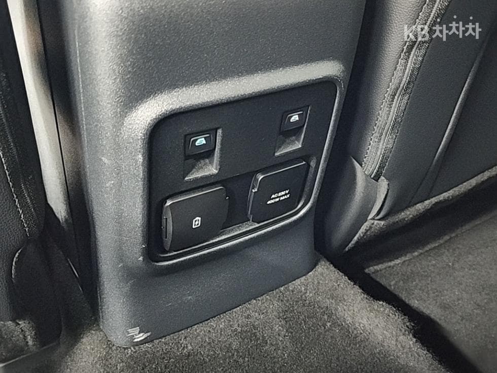 Форд 브롱코(U725)2.7 4 Door Outer Banks Стандартен - 14