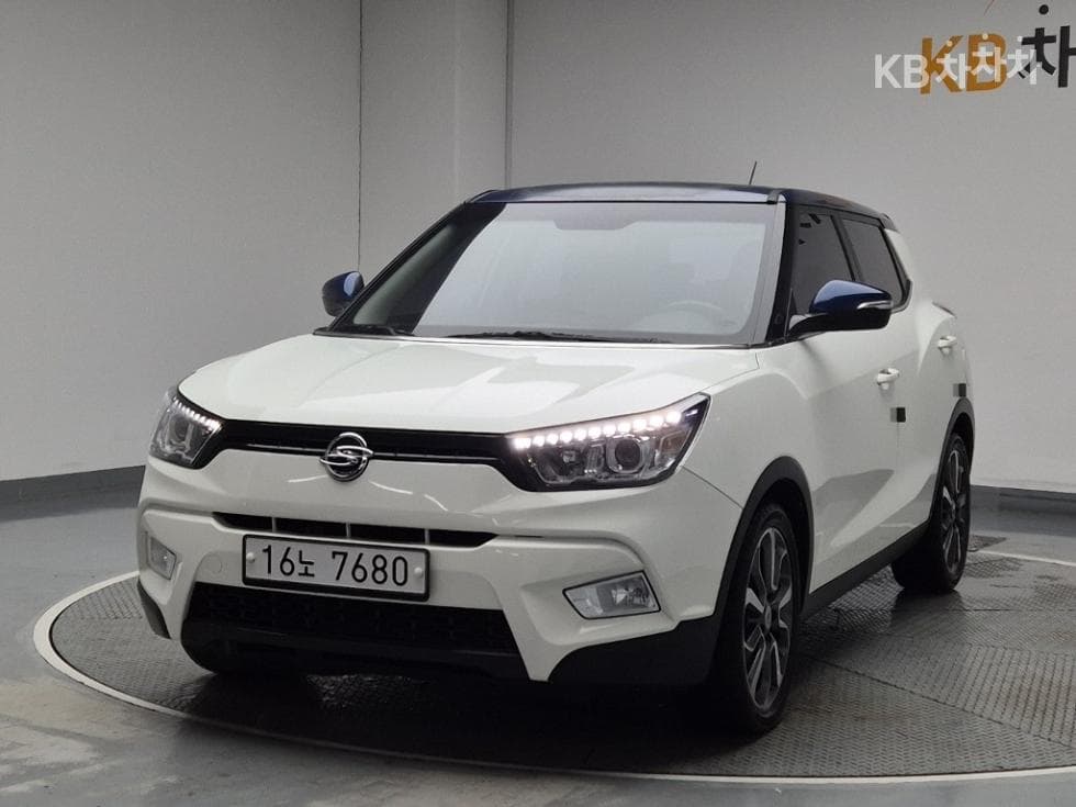 КейДжи Мобилити Тиволи Бензин VX - Image 1