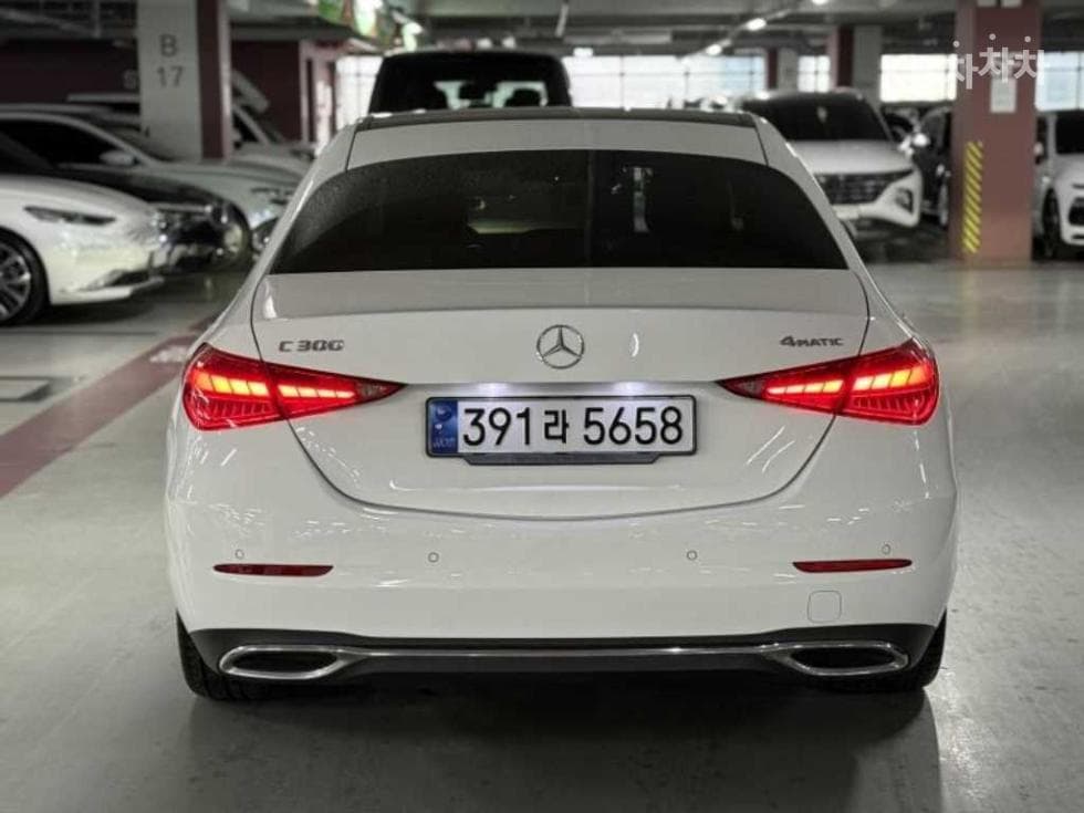 Mercedes-Benz C-Клас 6세대(W206)C300 4Matic Avantgarde - 3