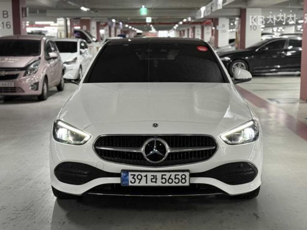 Mercedes-Benz C-Клас 6세대(W206)C300 4Matic Avantgarde - 4