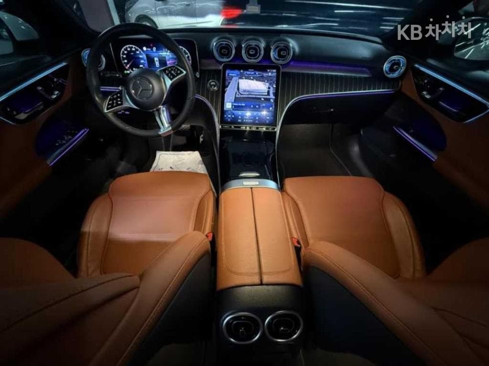 Mercedes-Benz C-Клас 6세대(W206)C300 4Matic Avantgarde - 7