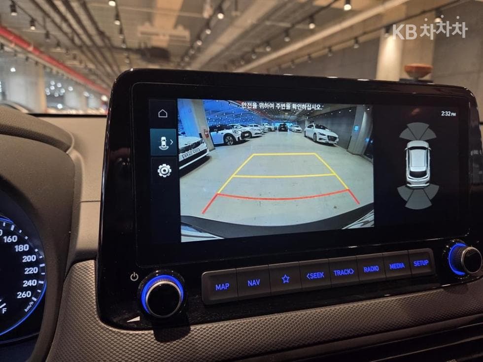 Hyundai The New (facelift) Kona1.6 Gasoline Turbo 2WD Smart - 15