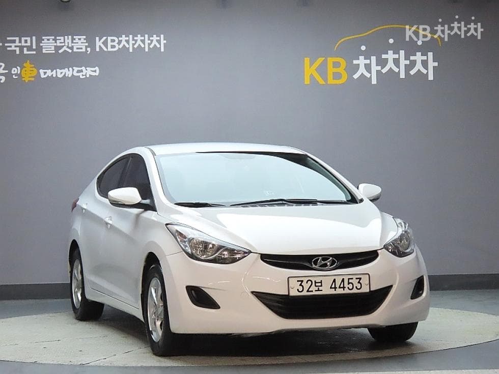 Hyundai Avante (Elantra)MDM16 GDi DELUXE - 3