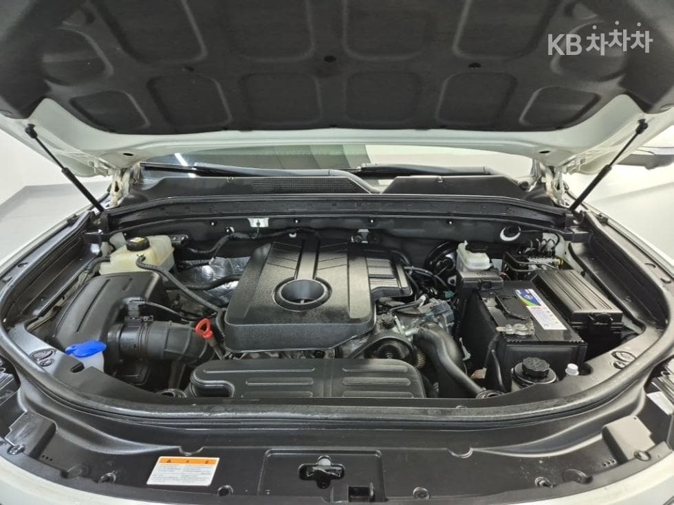 КейДжи Мобилити Rexton 스포츠2.2 4x4 Noblesse - 5