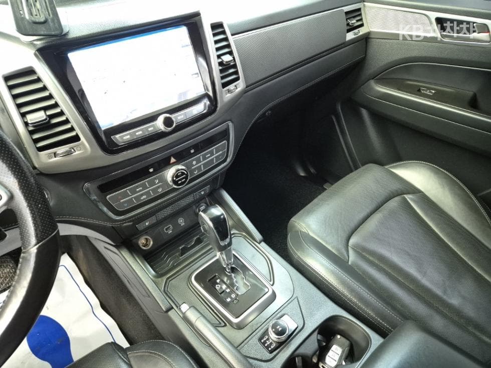 КейДжи Мобилити Rexton 스포츠2.2 4x4 Noblesse - 10