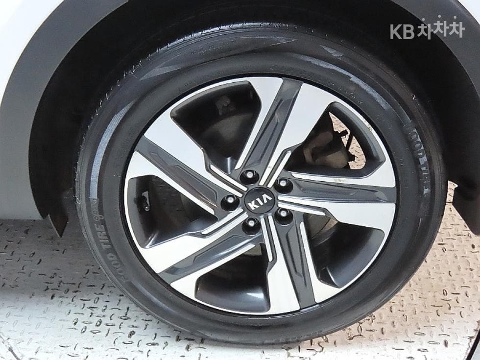 Kia The New (facelift) Sorento Hybrid MQ41.6T HEV 4WD Signature - 20