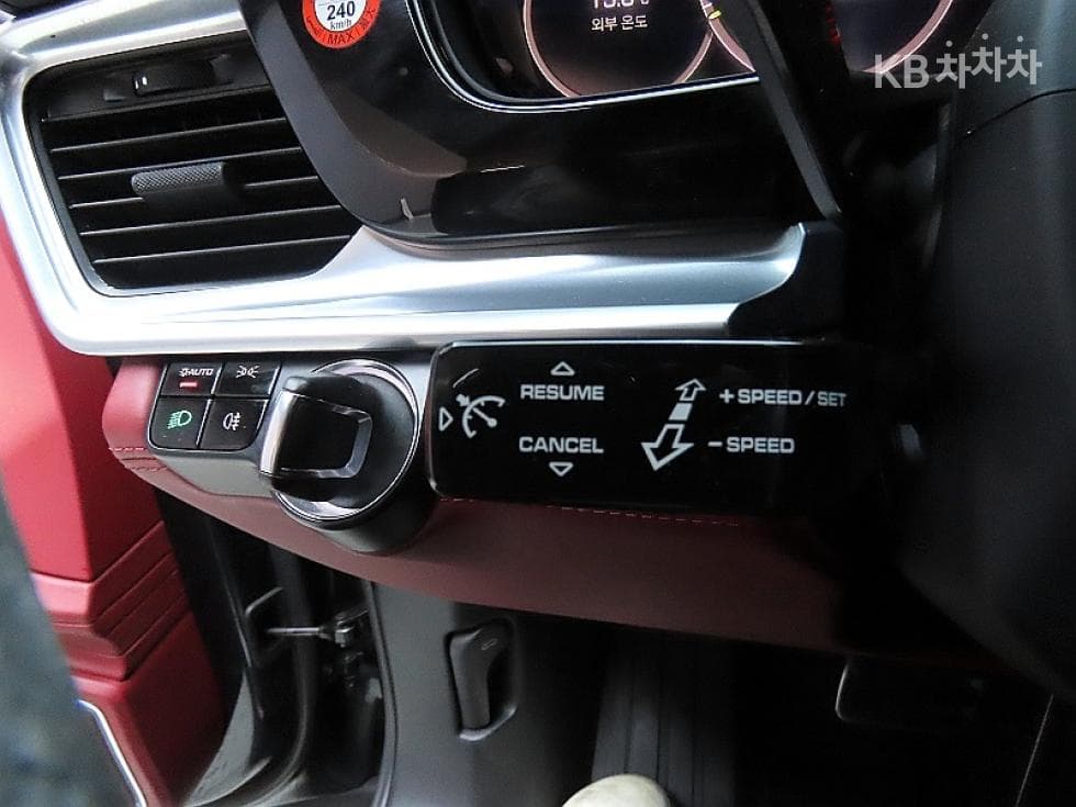 Porsche 파나메라 (971)2.9 4 E-Hybrid Standard - 14