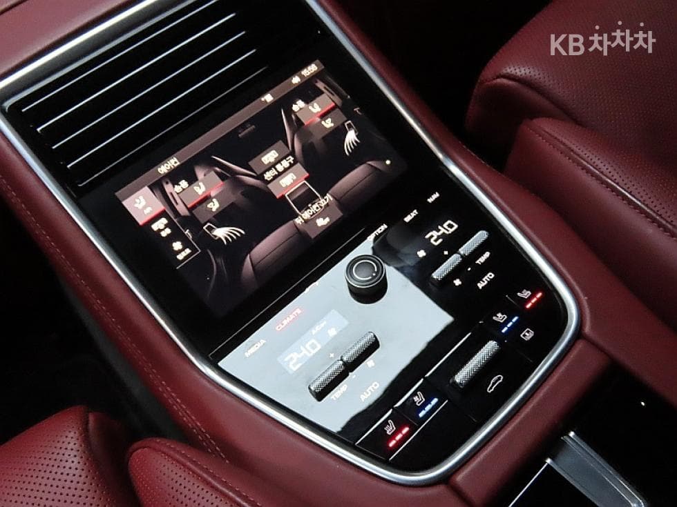 Porsche 파나메라 (971)2.9 4 E-Hybrid Standard - 18
