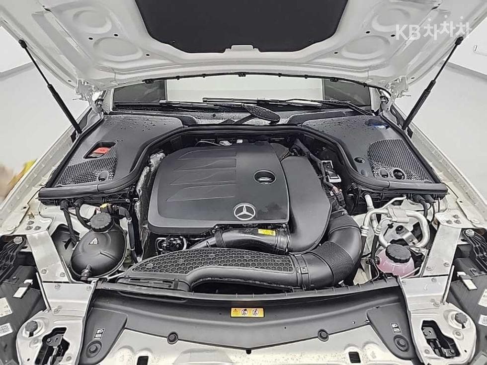 Mercedes-Benz E-Клас (W213)E350 4MATIC Exclusive - 5