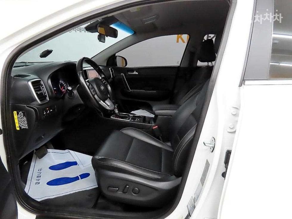 Kia Sportage 더 볼드2.0 Gasoline 2WD Prestige - 5