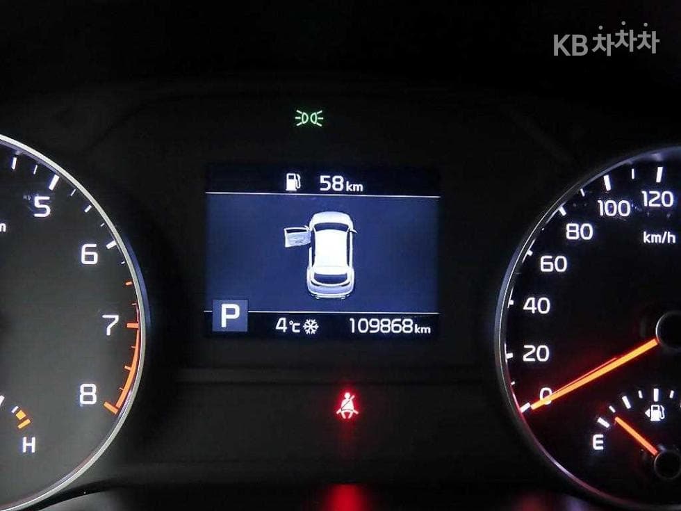 Kia Sportage 더 볼드2.0 Gasoline 2WD Prestige - 8
