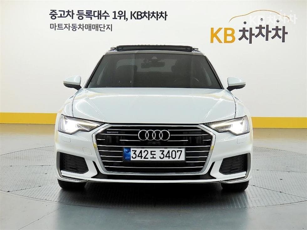 Ауди A6(C8)45 TFSI Quattro Premium