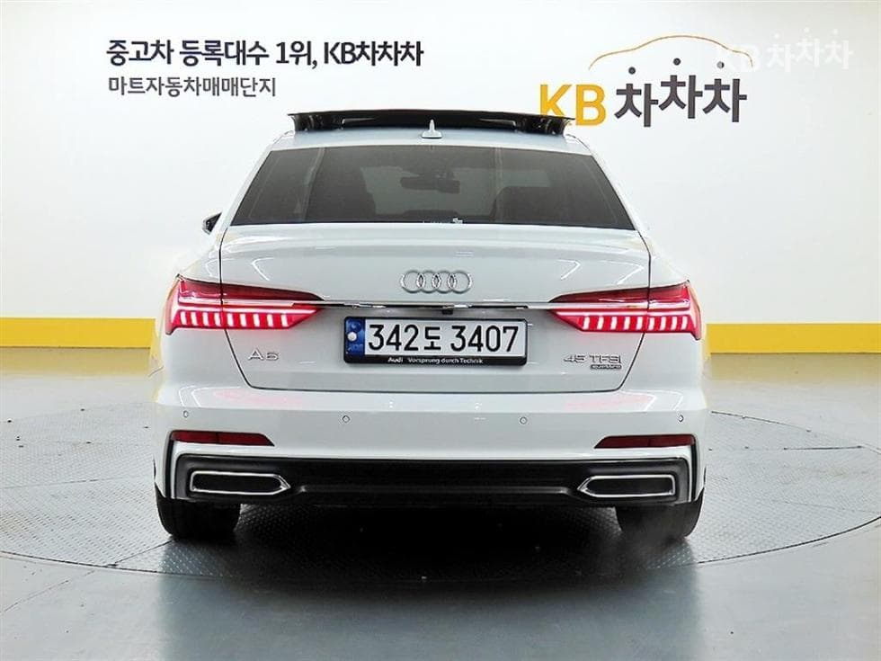 Ауди A6(C8)45 TFSI Quattro Premium - 3