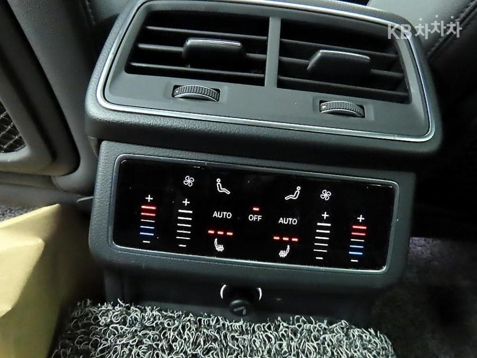 Ауди A6(C8)45 TFSI Quattro Premium - 13