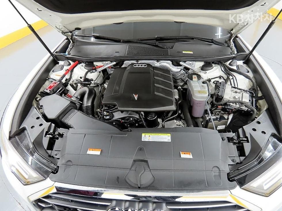 Ауди A6(C8)45 TFSI Quattro Premium - 19