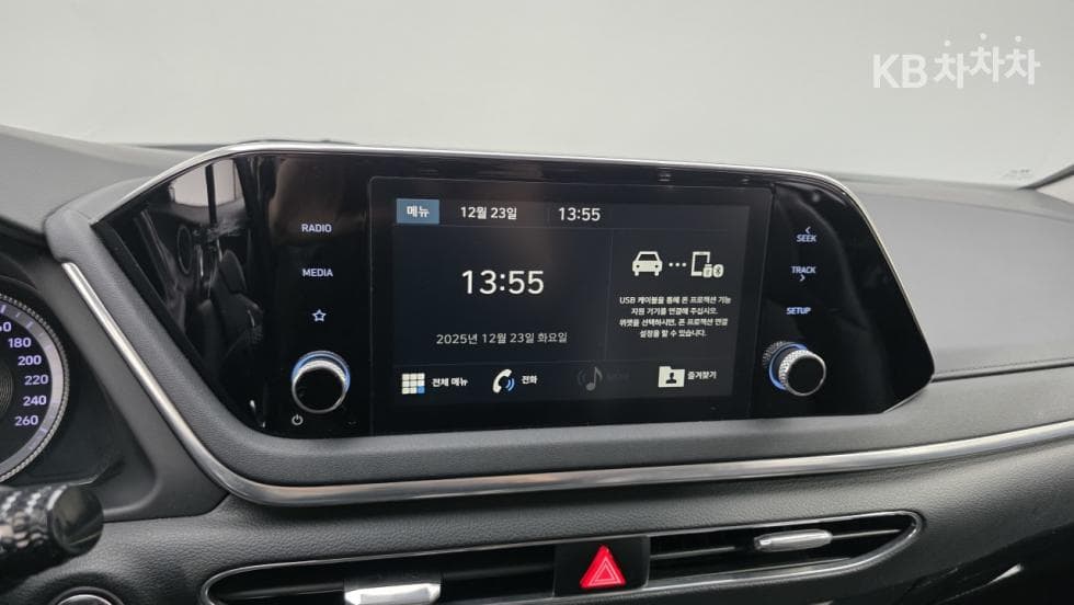 Хюндай Соната (DN8)2.0 LPG Рент-а-кар Стил - 21