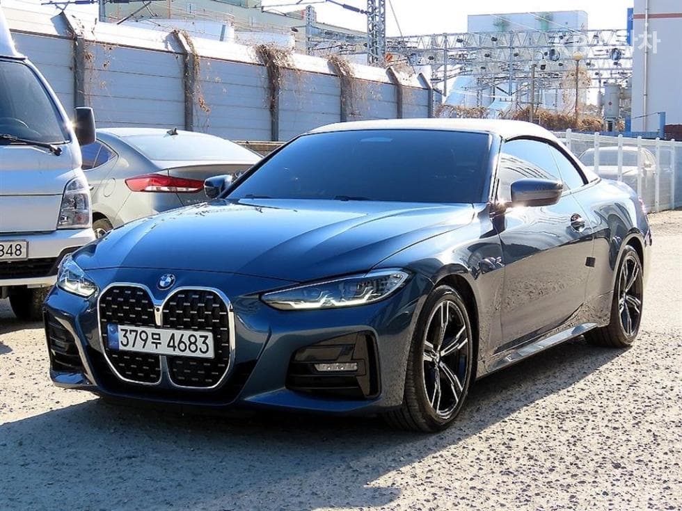 BMW 4시리즈 (G22) 420i Convertible M Sport - Image 1