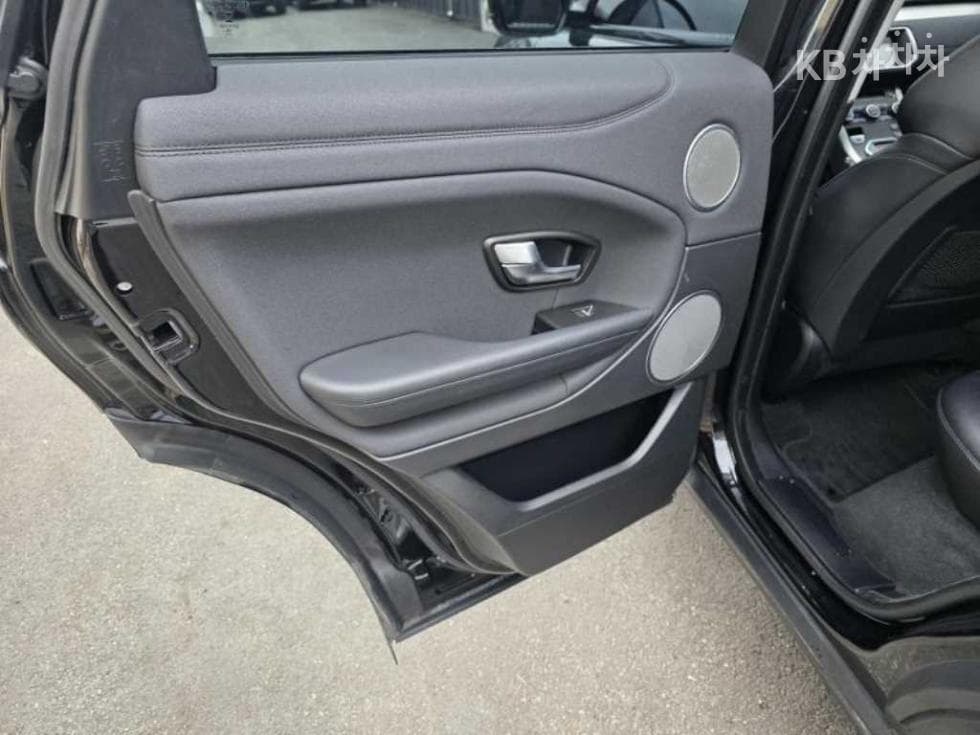 Land Rover Range Rover Евок5-врати 2.0 TD4 HSE - 7