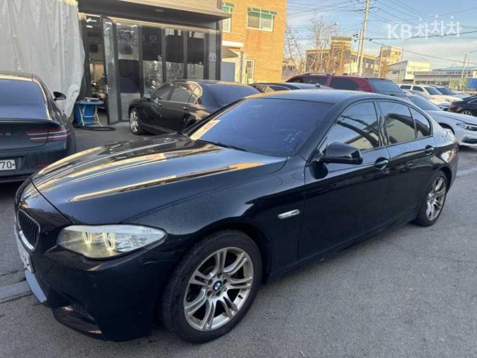 BMW Нов5 Серия 520d F10(10~16년) - Image 1