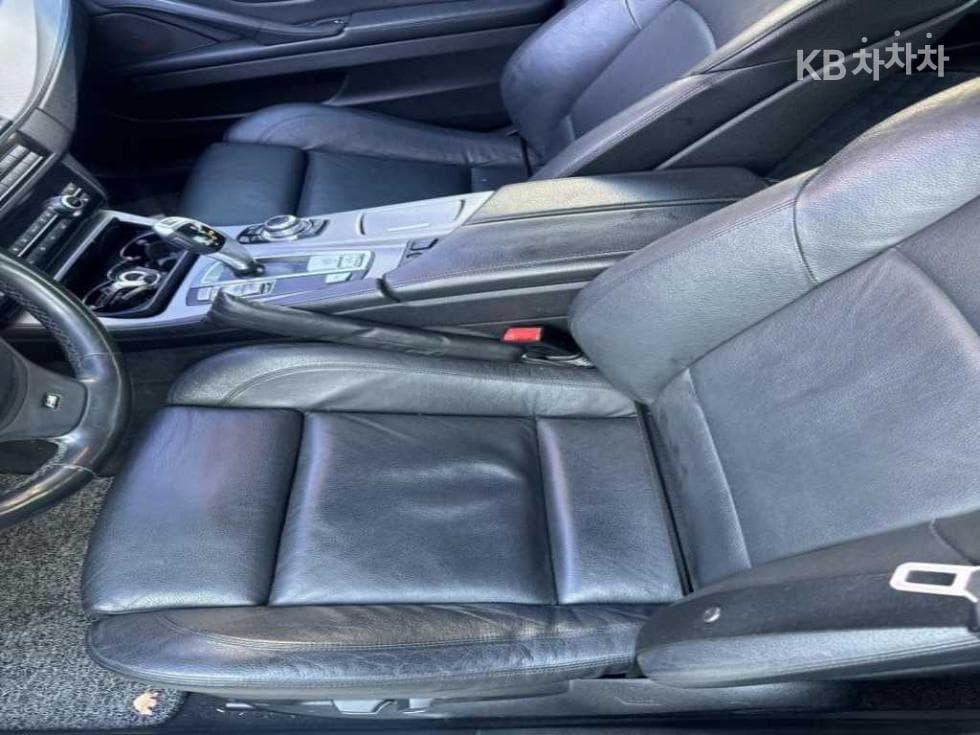 BMW Нов5 Серия520d F10 - 4