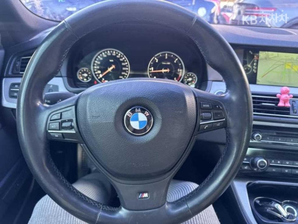 BMW Нов5 Серия520d F10 - 9