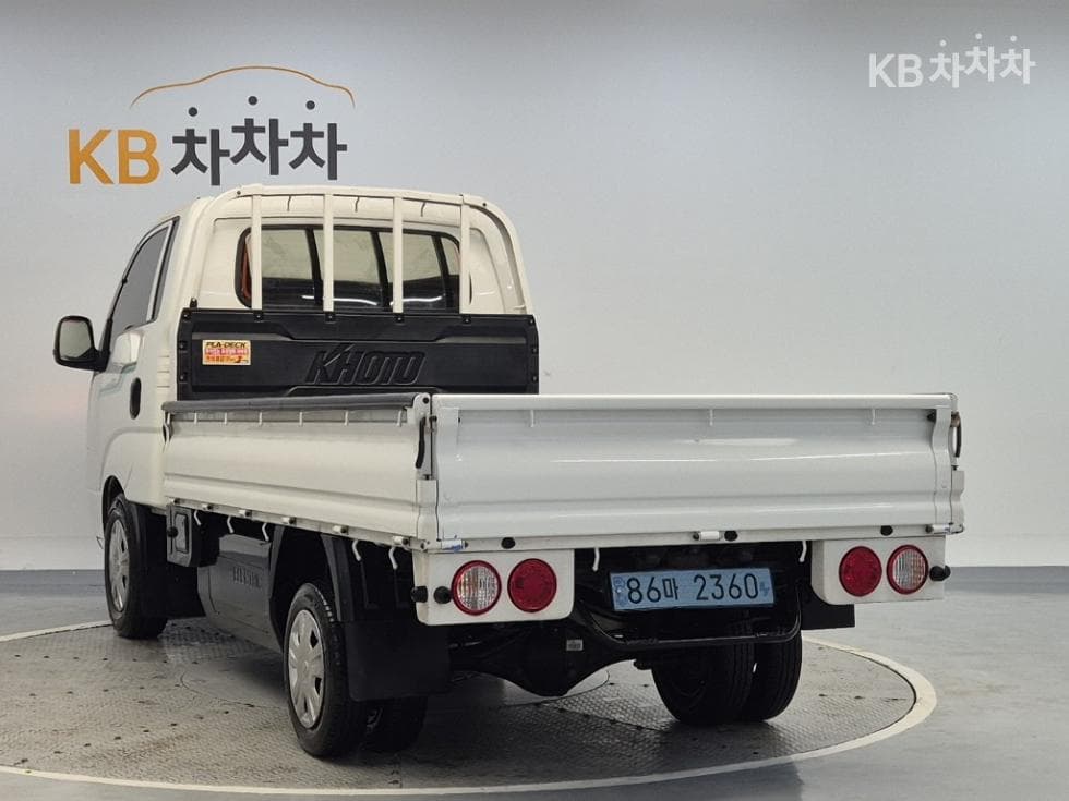 Kia The New (facelift) Bongo 3 (light truck) EV1 Ton 2WD Extra Long King Cab GLS - 2