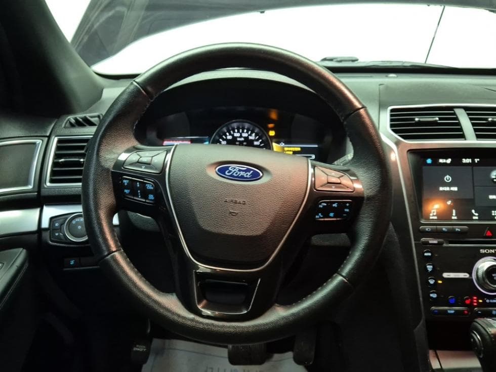 Форд Нов Експлорер2.3 EcoBoost 4x4 Limited - 9