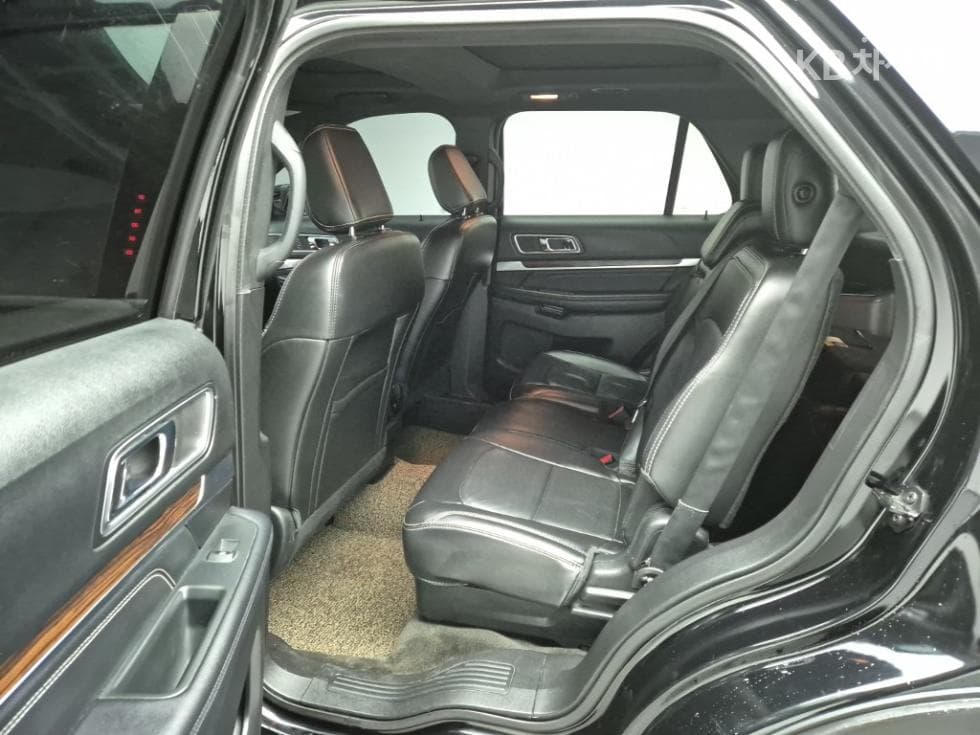 Форд Нов Експлорер2.3 EcoBoost 4x4 Limited - 12