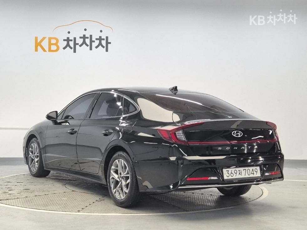 Хюндай Соната (DN8)2.0 Premium Plus - 2