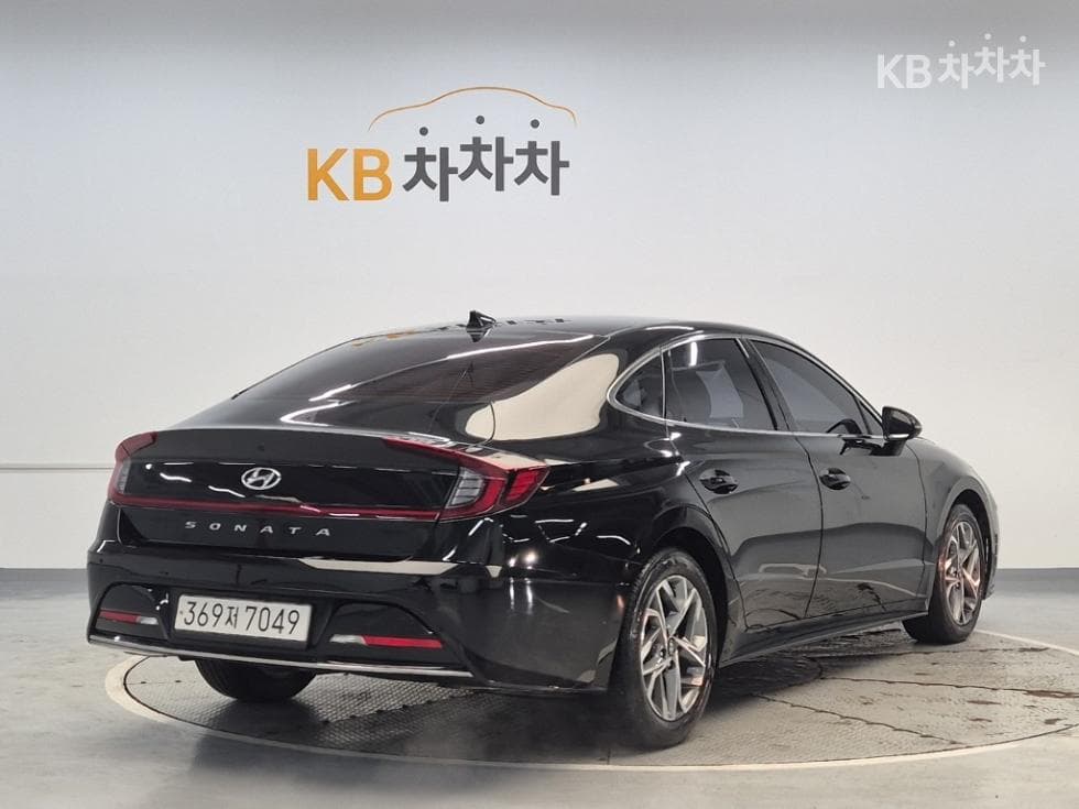 Хюндай Соната (DN8)2.0 Premium Plus - 3