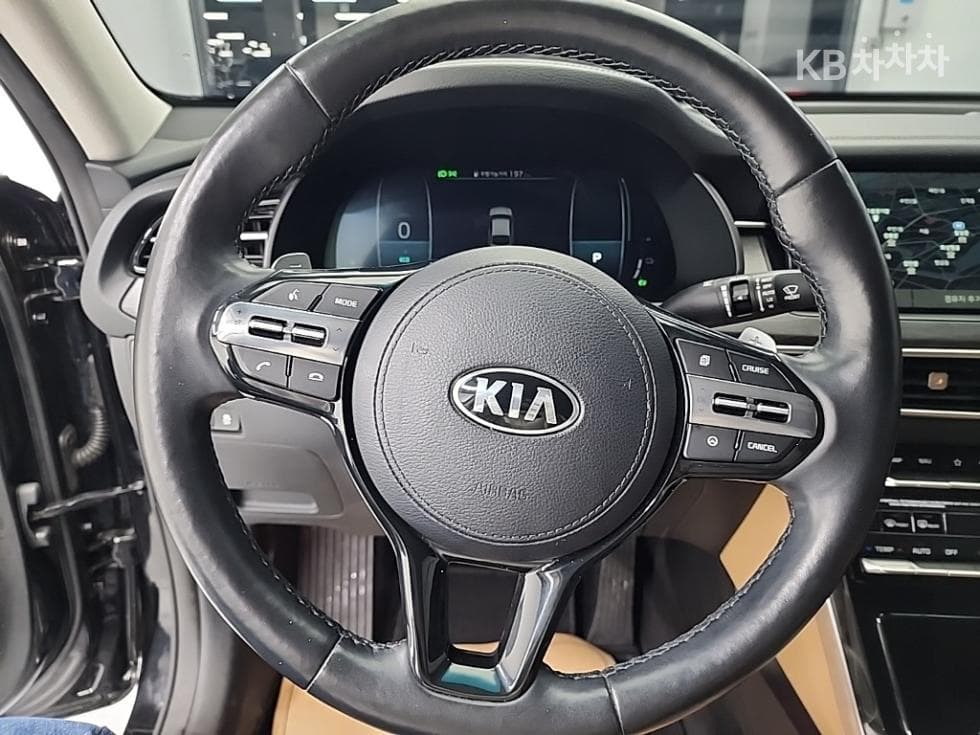 Киа K7 Premiere Хибрид2.4 HEV Noblesse - 9