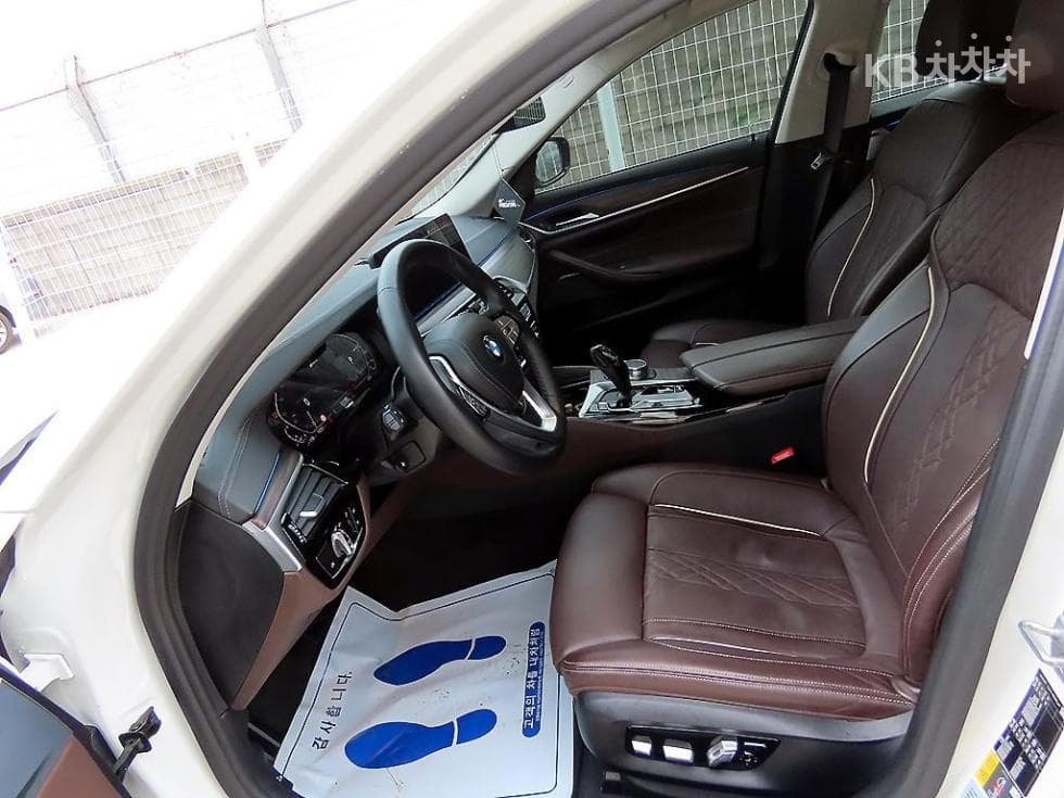 BMW 올Нов5 Серия (G30)530e M Sport - 5