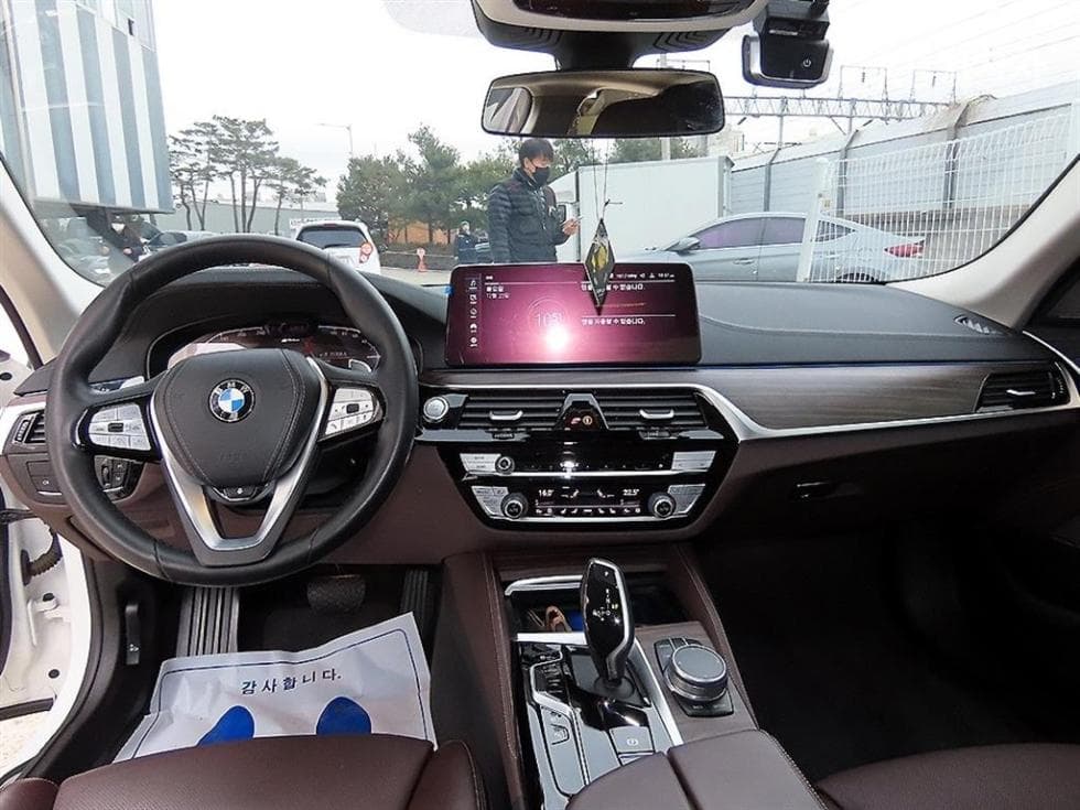 BMW 올Нов5 Серия (G30)530e M Sport - 7