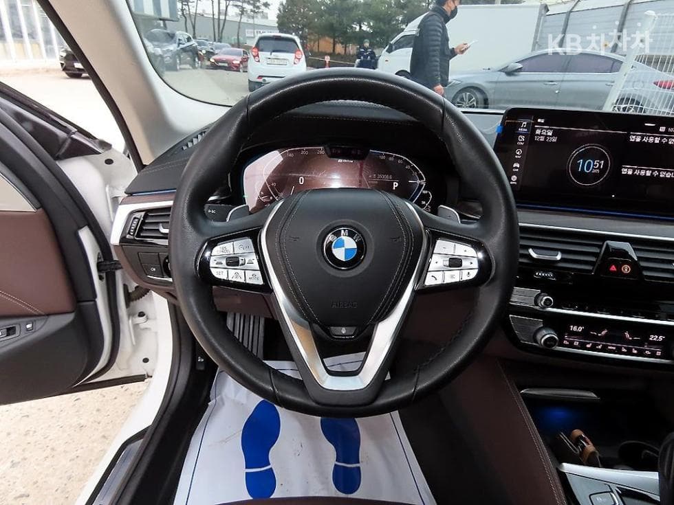 BMW 올Нов5 Серия (G30)530e M Sport - 8
