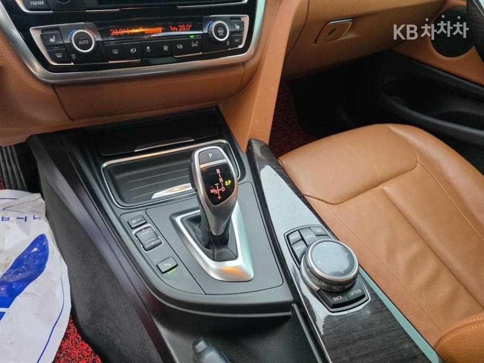 BMW 4시리즈 (F32)420i Купе F32 Лукс - 7