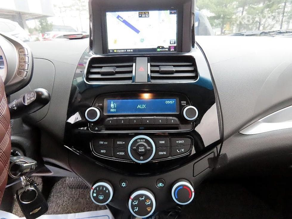GM Korea Chevrolet SparkLT Standard - 14